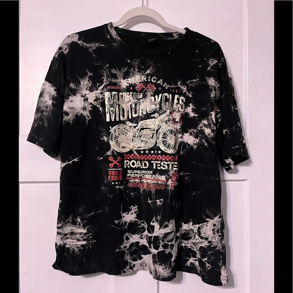 Graphic T-shirt
